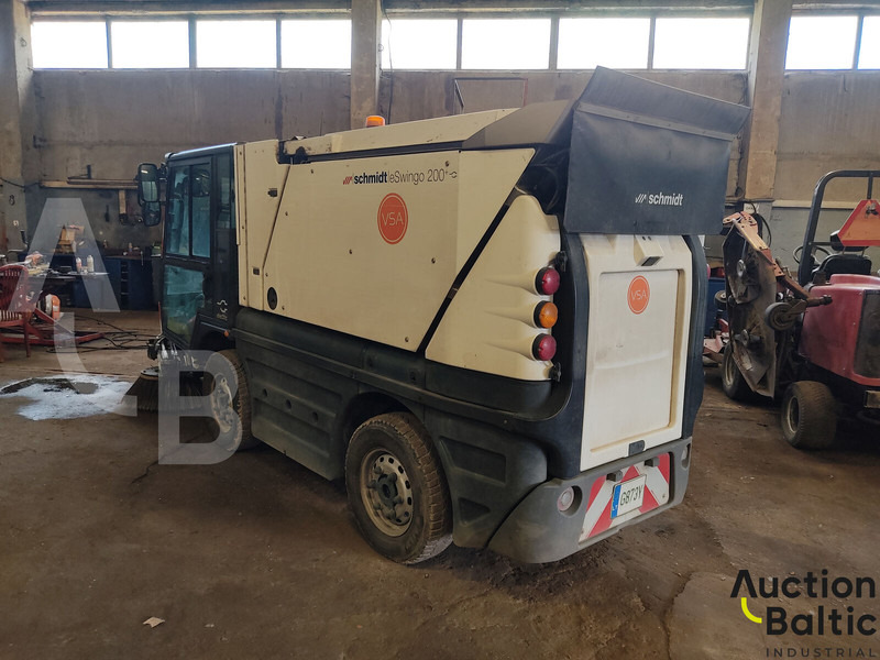 Aebi Schmitd eSwingo 200+ - Kehrmaschine: das Bild 3 Aebi Schmitd eSwingo 200+ - Kehrmaschine: das Bild 3