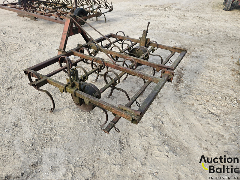 CULTIVATOR (Kultivatorius) - Grubber: das Bild 2 CULTIVATOR (Kultivatorius) - Grubber: das Bild 2