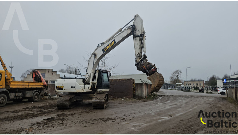Case CX 210 B - Kettenbagger: das Bild 2 Case CX 210 B - Kettenbagger: das Bild 2