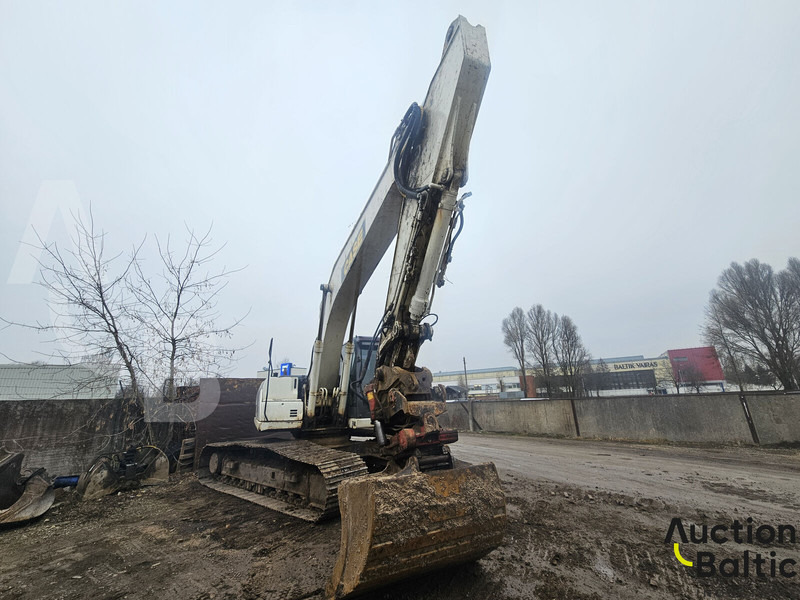 Case CX 210 B - Kettenbagger: das Bild 4 Case CX 210 B - Kettenbagger: das Bild 4