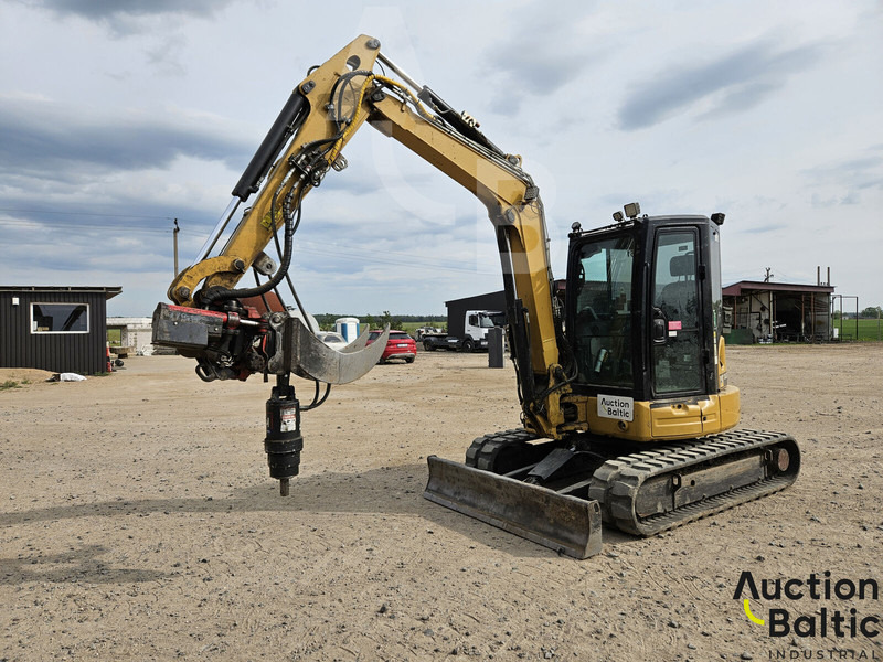 Caterpillar 305.5E2CR - Minibagger: das Bild 1 Caterpillar 305.5E2CR - Minibagger: das Bild 1