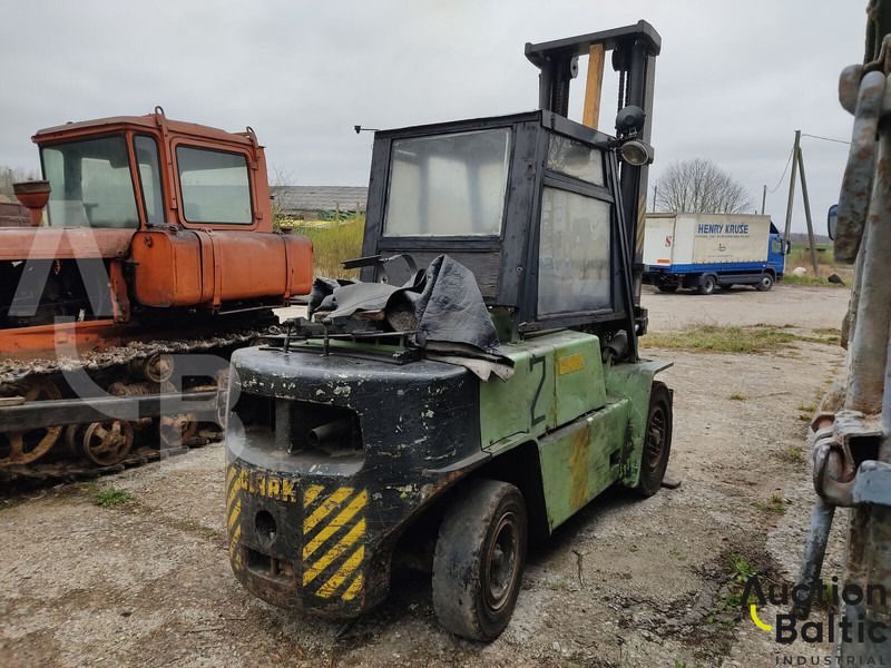 Clark C500 Y100 LPG - Treibgasstapler: das Bild 4 Clark C500 Y100 LPG - Treibgasstapler: das Bild 4