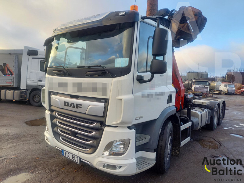 DAF CF 450 FAR - Abrollkipper, Autokran: das Bild 1 DAF CF 450 FAR - Abrollkipper, Autokran: das Bild 1