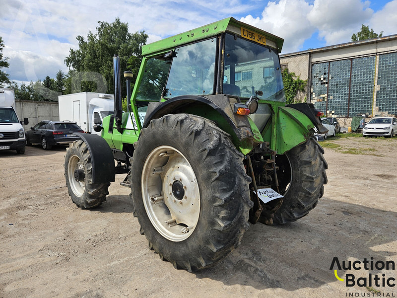 Deutz-Fahr D 1026 A-S - Traktor: das Bild 4 Deutz-Fahr D 1026 A-S - Traktor: das Bild 4