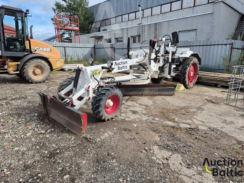 Ei Attachments 09.NH.2750 - Grader: das Bild 1 Ei Attachments 09.NH.2750 - Grader: das Bild 1