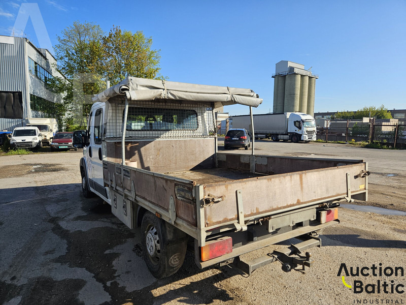 Fiat Ducato 35H - Pritsche Transporter, Transporter mit Doppelkabine: das Bild 4 Fiat Ducato 35H - Pritsche Transporter, Transporter mit Doppelkabine: das Bild 4