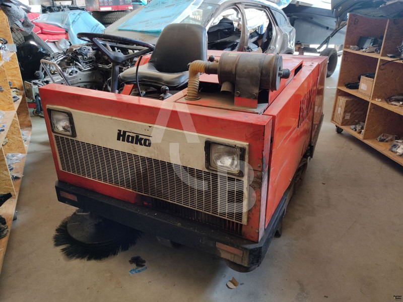 Hako Jonas 1500 - Kehrmaschine: das Bild 1 Hako Jonas 1500 - Kehrmaschine: das Bild 1