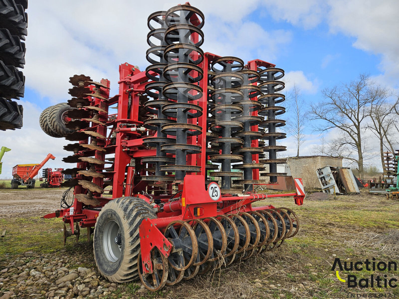 Horsch Joker 12 RT - Scheibenegge: das Bild 3 Horsch Joker 12 RT - Scheibenegge: das Bild 3
