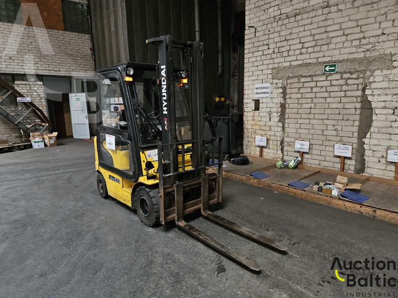 Hyundai 18D-7E - Dieselstapler: das Bild 2 Hyundai 18D-7E - Dieselstapler: das Bild 2