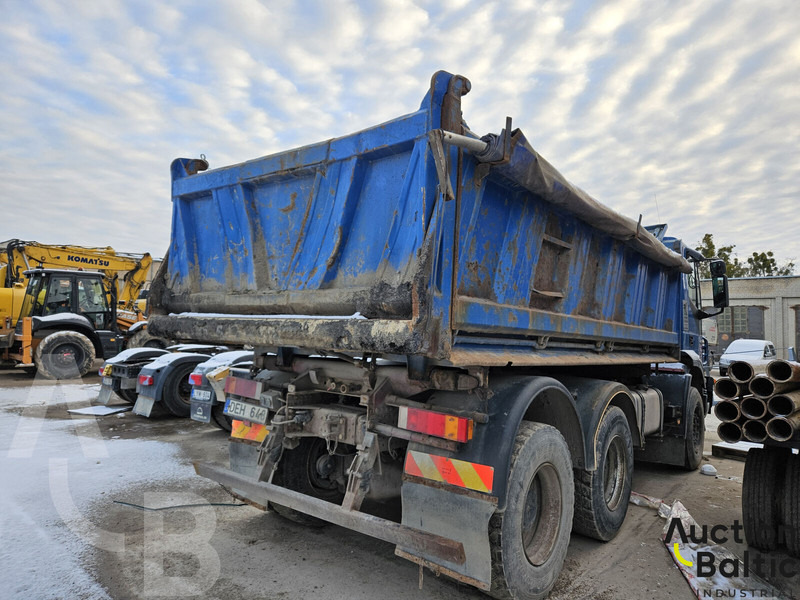 Iveco 260 E44 - Kipper: das Bild 3 Iveco 260 E44 - Kipper: das Bild 3