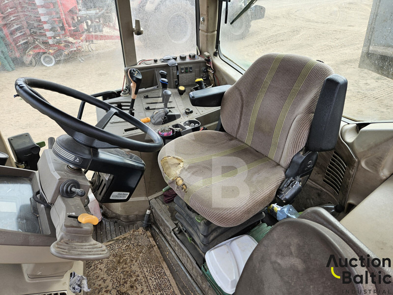 John Deere 6430 - Traktor: das Bild 5 John Deere 6430 - Traktor: das Bild 5