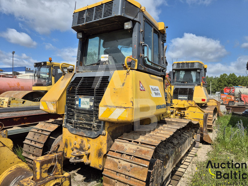 Komatsu D51EX-22 - Bulldozer: das Bild 4 Komatsu D51EX-22 - Bulldozer: das Bild 4