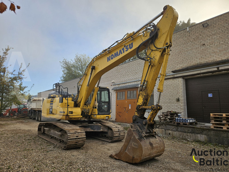 Komatsu PC210LC-11 - Kettenbagger: das Bild 2 Komatsu PC210LC-11 - Kettenbagger: das Bild 2