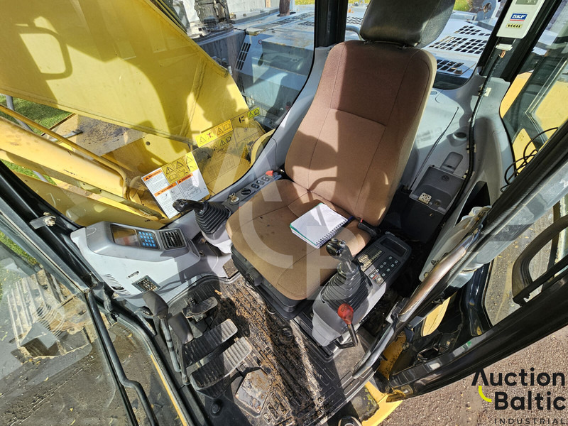 Komatsu PC228USLC-3N0 - Kettenbagger: das Bild 5 Komatsu PC228USLC-3N0 - Kettenbagger: das Bild 5