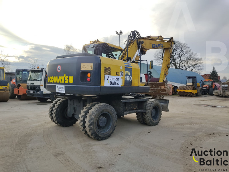 Komatsu PW160-7 - Mobilbagger: das Bild 3 Komatsu PW160-7 - Mobilbagger: das Bild 3