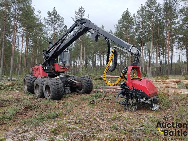 Komatsu Valmet 911.3 - Erntemaschine: das Bild 2 Komatsu Valmet 911.3 - Erntemaschine: das Bild 2