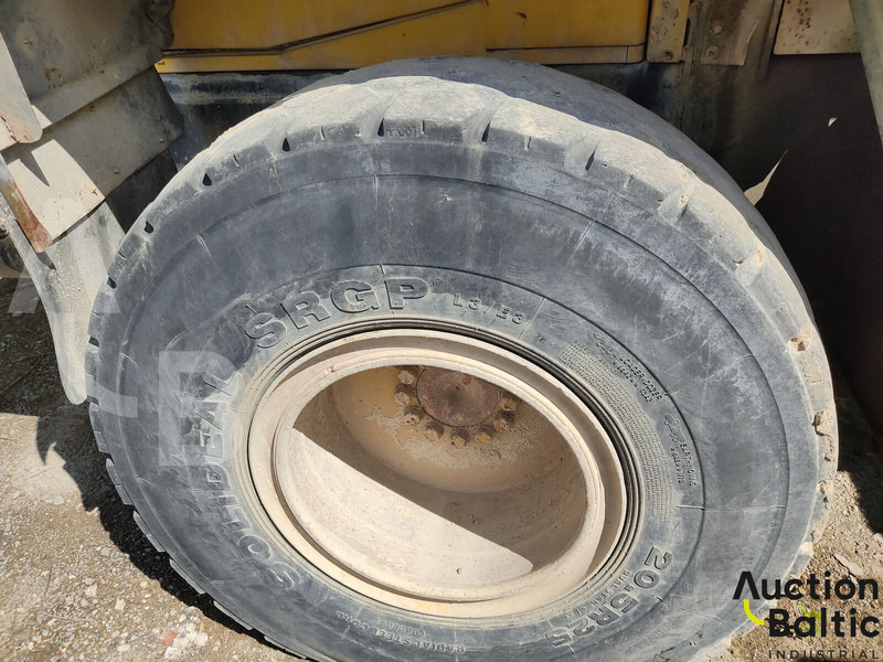 Radlader Komatsu WA250-5: das Bild 20