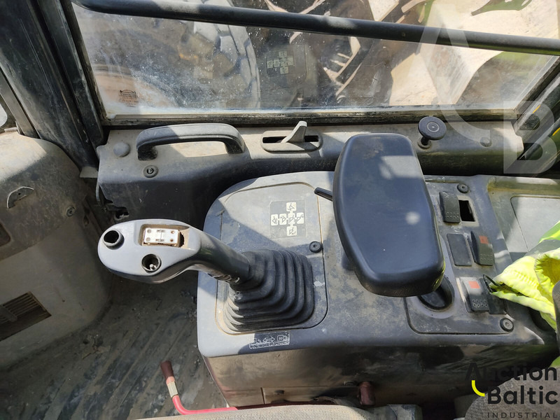 Radlader Komatsu WA250-5: das Bild 7