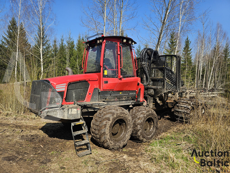 Komatsu XF 875-0 - Rückewagen: das Bild 2 Komatsu XF 875-0 - Rückewagen: das Bild 2