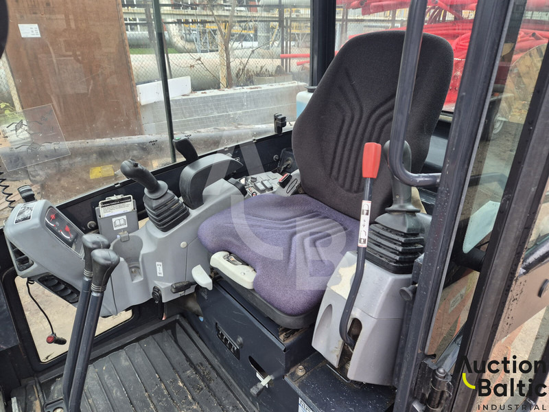 Minibagger Kubota KX 019-4: das Bild 6