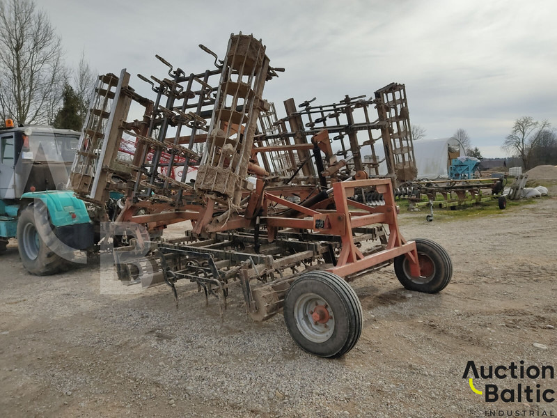 Laumetris germinator - Grubber: das Bild 2 Laumetris germinator - Grubber: das Bild 2