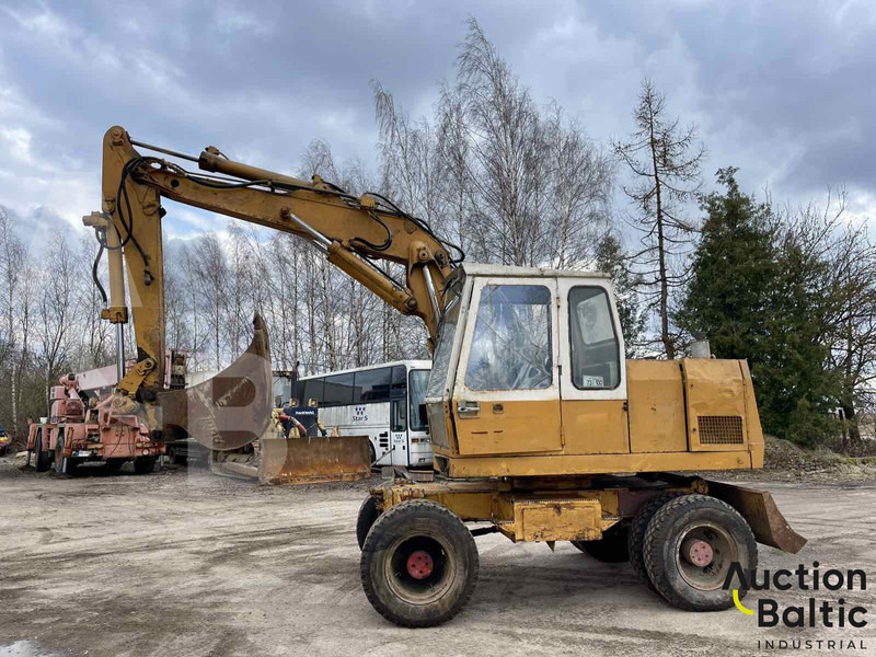 Liebherr A 900 C - Mobilbagger: das Bild 1 Liebherr A 900 C - Mobilbagger: das Bild 1