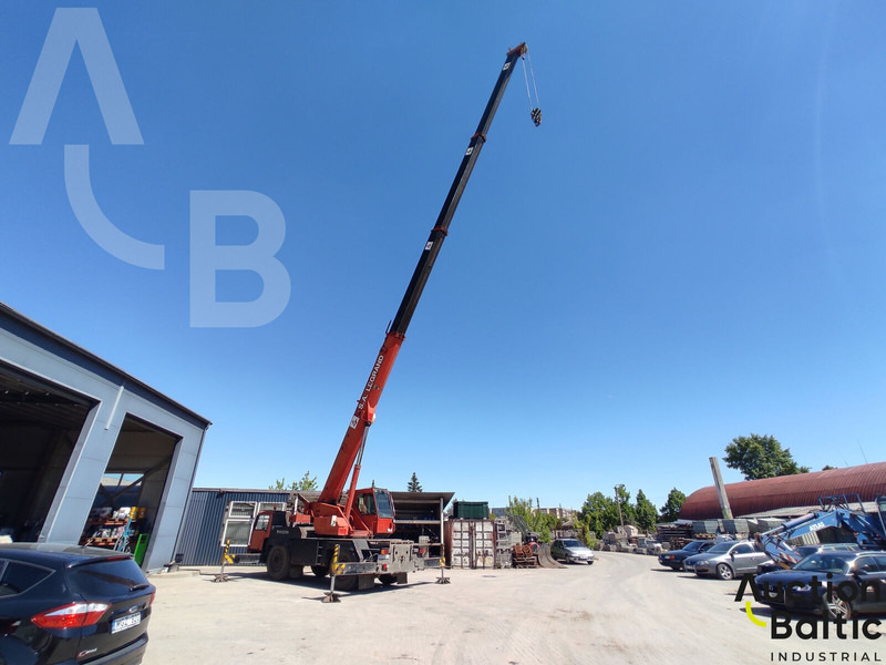 Liebherr LTM 1025 - All-Terrain Kran: das Bild 2 Liebherr LTM 1025 - All-Terrain Kran: das Bild 2