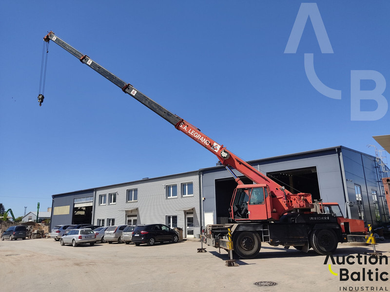 Liebherr LTM 1025 - All-Terrain Kran: das Bild 1 Liebherr LTM 1025 - All-Terrain Kran: das Bild 1