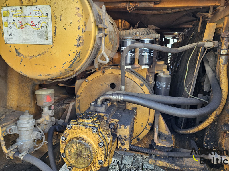 Kettenbagger Liebherr R 902: das Bild 20