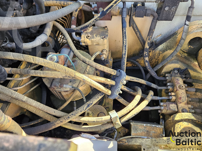 Kettenbagger Liebherr R 902: das Bild 17