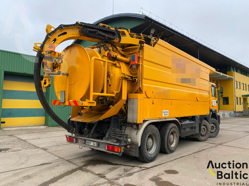 MAN T46 - Saug-/ Spülfahrzeug: das Bild 4 MAN T46 - Saug-/ Spülfahrzeug: das Bild 4