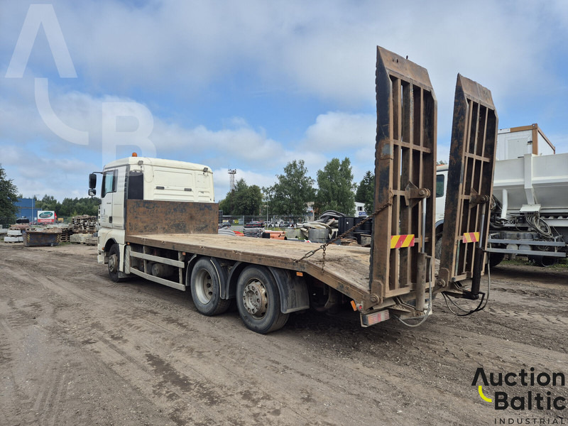 MAN TGA26.440 - Abschleppwagen: das Bild 4 MAN TGA26.440 - Abschleppwagen: das Bild 4