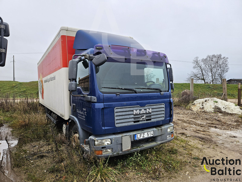 MAN TGL12.210 4X2 BL - Koffer LKW: das Bild 2 MAN TGL12.210 4X2 BL - Koffer LKW: das Bild 2