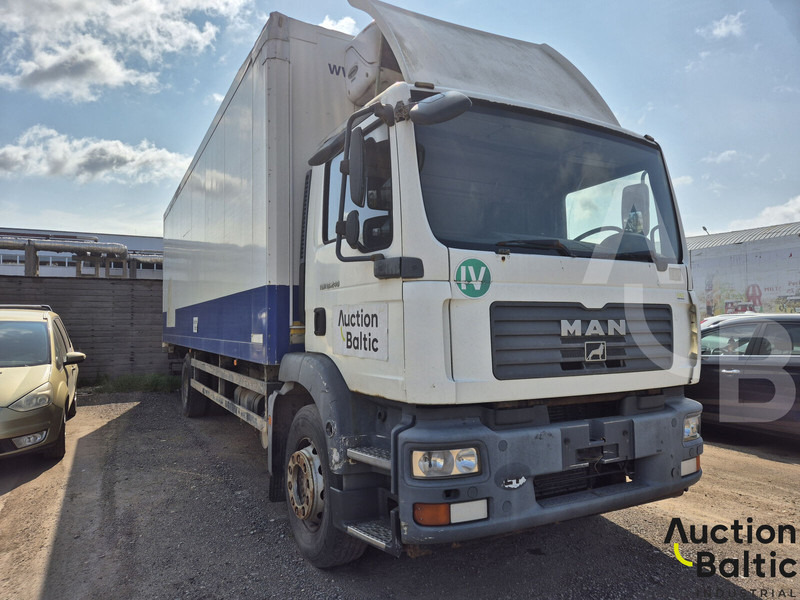 MAN TGM18.240 - Koffer LKW: das Bild 2 MAN TGM18.240 - Koffer LKW: das Bild 2