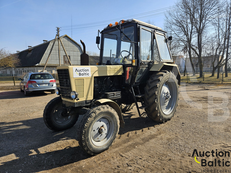 MTZ 82UK - Traktor: das Bild 1 MTZ 82UK - Traktor: das Bild 1