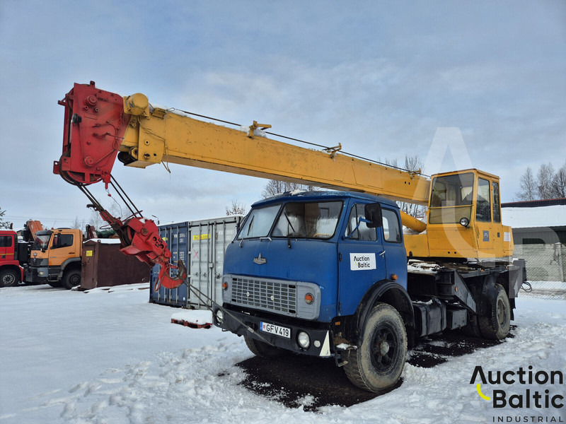 Maz 5334 - Ladekran: das Bild 2 Maz 5334 - Ladekran: das Bild 2