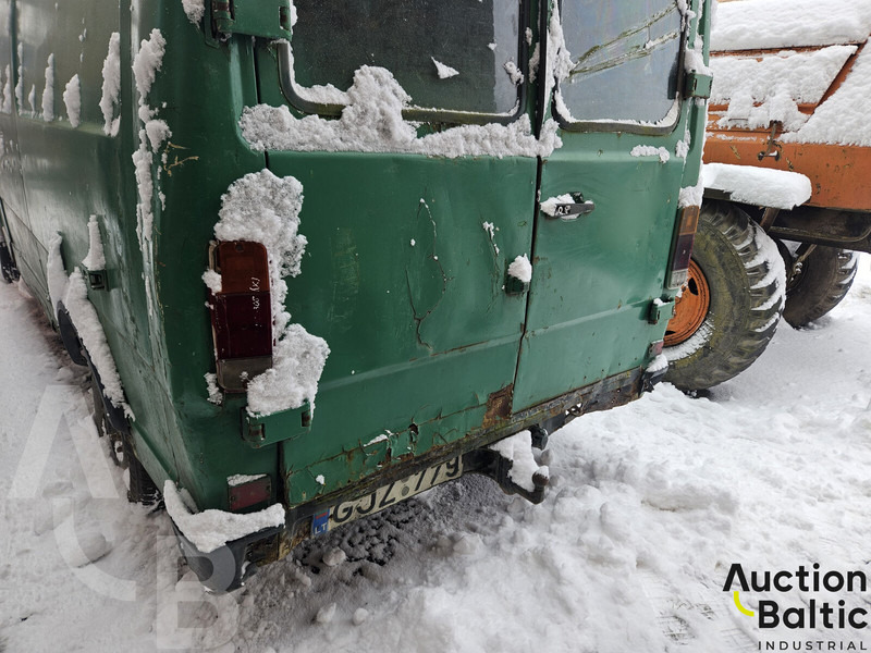 Mercedes-Benz 207D - Kleintransporter: das Bild 4 Mercedes-Benz 207D - Kleintransporter: das Bild 4