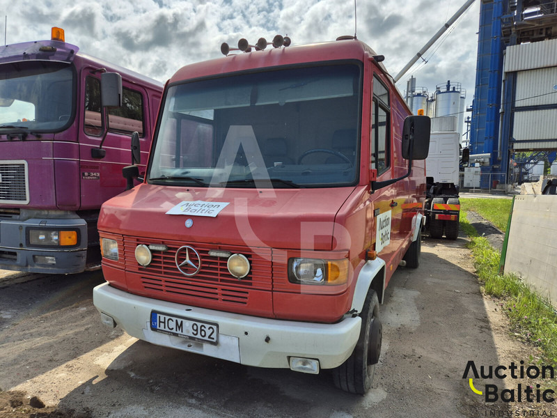 Mercedes-Benz 711 D - Kleintransporter: das Bild 1 Mercedes-Benz 711 D - Kleintransporter: das Bild 1