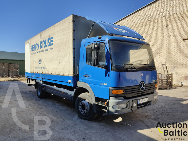 Mercedes-Benz Atego 1218 - Plane LKW: das Bild 1 Mercedes-Benz Atego 1218 - Plane LKW: das Bild 1