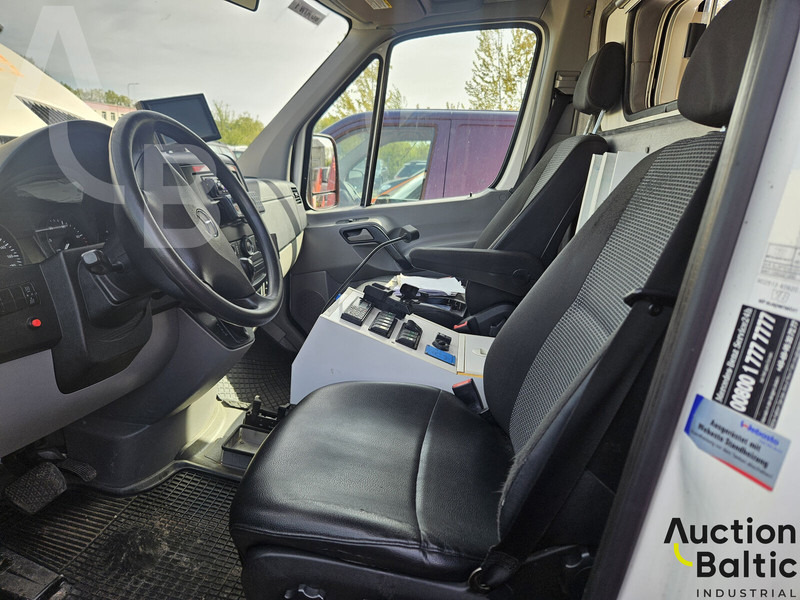 Mercedes-Benz Sprinter - Krankenwagen: das Bild 5 Mercedes-Benz Sprinter - Krankenwagen: das Bild 5