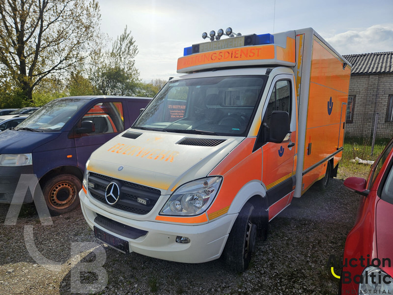 Mercedes-Benz Sprinter - Krankenwagen: das Bild 2 Mercedes-Benz Sprinter - Krankenwagen: das Bild 2