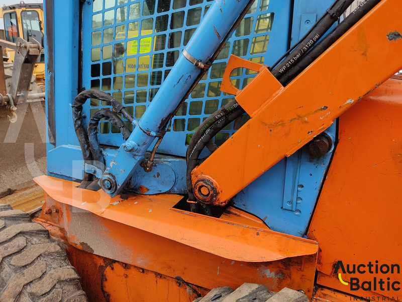 New Holland LS 185 B – Leasing New Holland LS 185 B: das Bild 14