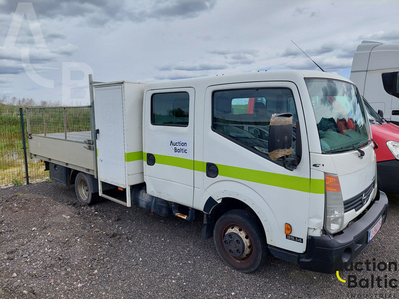 Nissan Cabstar - Pritsche Transporter: das Bild 2 Nissan Cabstar - Pritsche Transporter: das Bild 2