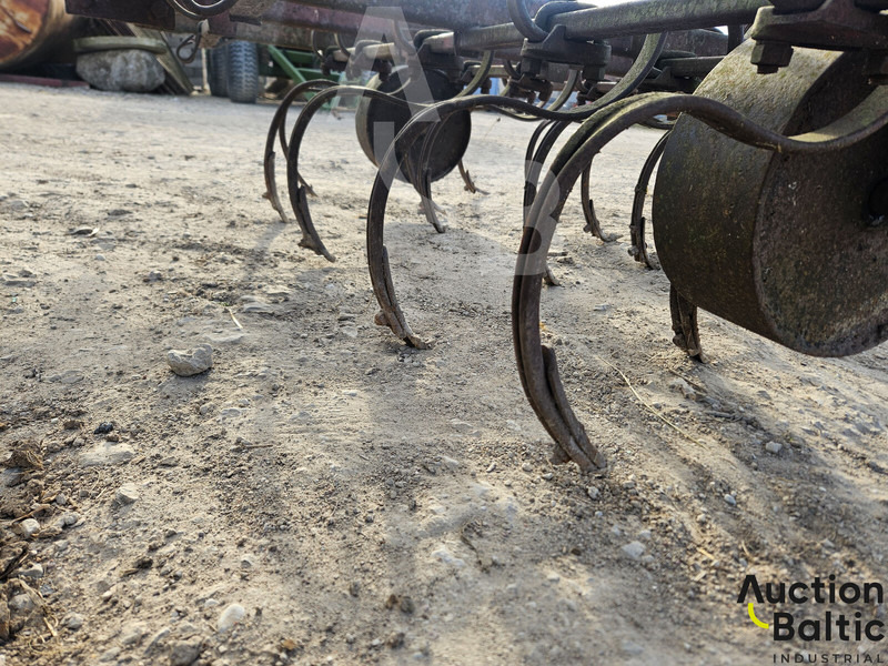 Onbekend Cultivator - Grubber: das Bild 4 Onbekend Cultivator - Grubber: das Bild 4