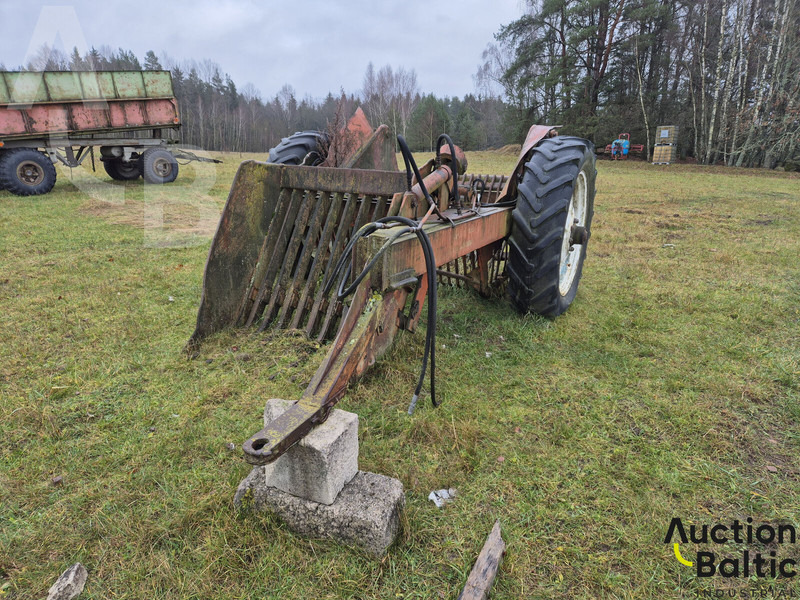 ROCK picker - Technik für Bodenbearbeitung: das Bild 2 ROCK picker - Technik für Bodenbearbeitung: das Bild 2