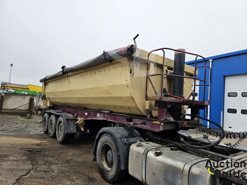 Reisch RHKS-35 - Planenauflieger: das Bild 2 Reisch RHKS-35 - Planenauflieger: das Bild 2