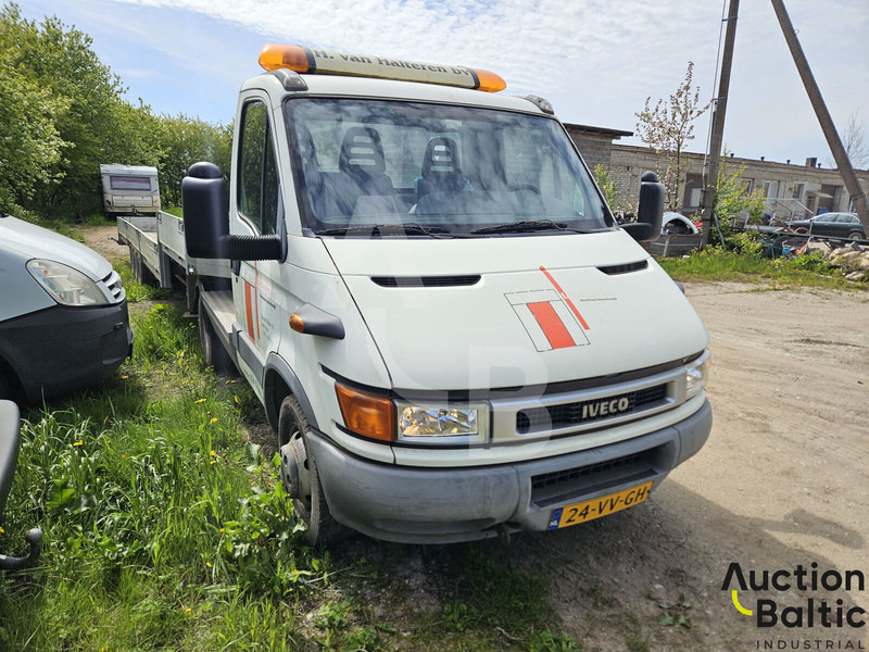 Iveco 40 C - Sattelzugmaschine: das Bild 2 Iveco 40 C - Sattelzugmaschine: das Bild 2