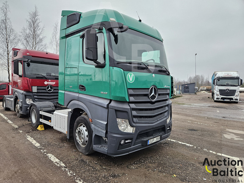 Mercedes-Benz Actros 1842 - Sattelzugmaschine: das Bild 2 Mercedes-Benz Actros 1842 - Sattelzugmaschine: das Bild 2