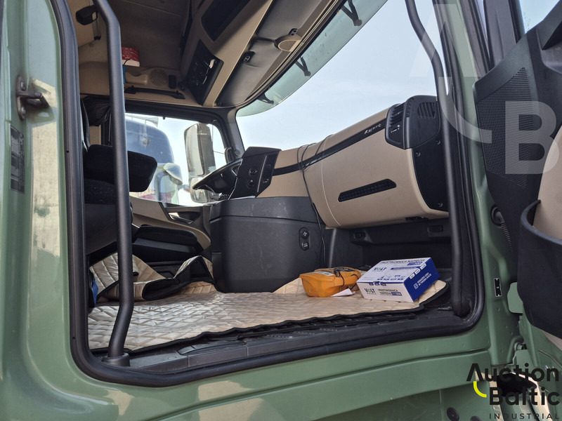 Sattelzugmaschine Mercedes-Benz Actros 1845: das Bild 6