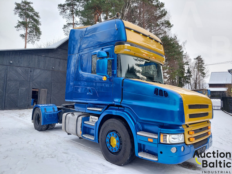 Scania T 114 LA - Sattelzugmaschine: das Bild 2 Scania T 114 LA - Sattelzugmaschine: das Bild 2